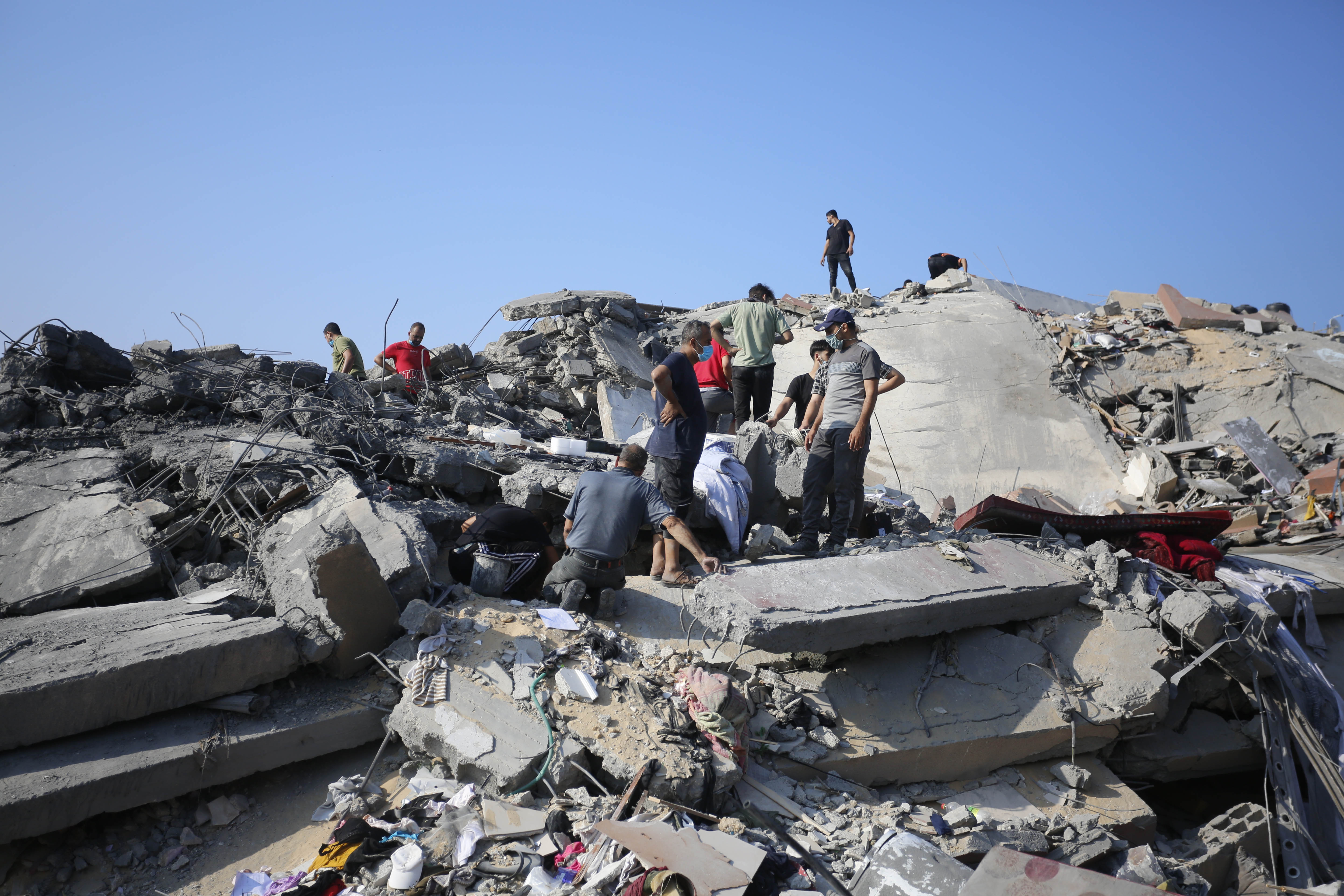 شاهد صور لخراب ودمار واسع في جباليا جراء القصف الإسرائيلي