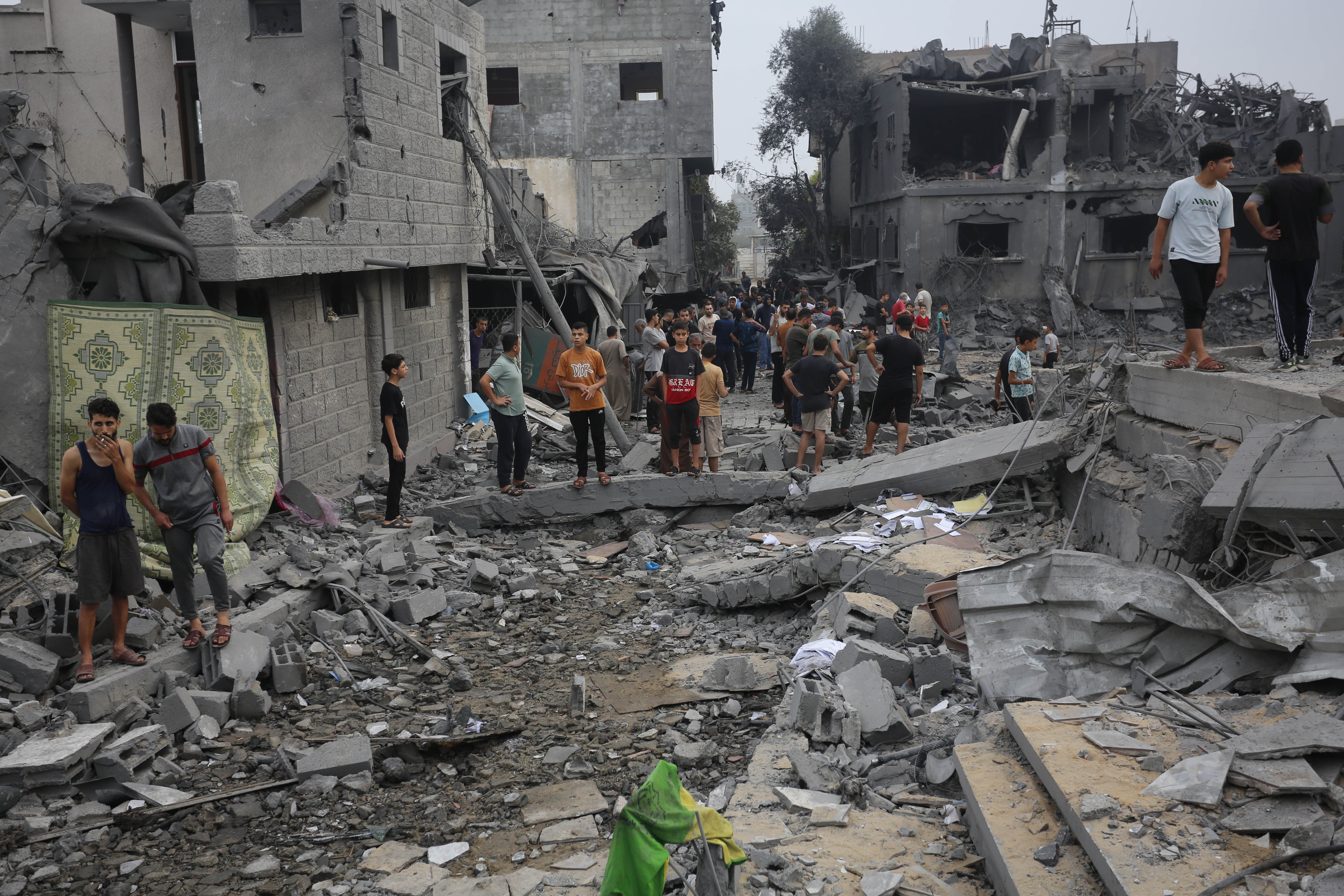 شاهد صورا لآثار الدمار والخراب في غزة بعد قصفها