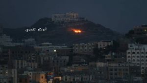 طيران التحالف يستهدف مواقع وآليات للحوثيين وقوات صالح في مدينة تعز