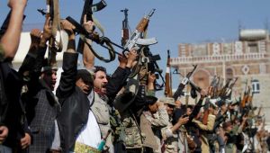 الحوثيون يصدرون 26 قرارا بتعيينات وزراء ومحافظين ومسؤولين في الشمال والجنوب