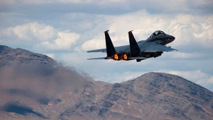 وسط مواجهات عنيفة.. الحوثيون يتهمون التحالف بشن 23 غارة على مواقع في مأرب