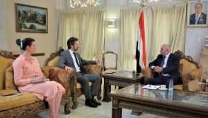 اليمن يطلب دعما بريطانيا لقطاع المياه والصرف الصحي