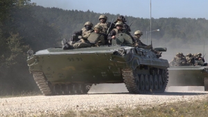 زيارات بالملايين لموقع "الراغبين بالقتال" في أوكرانيا