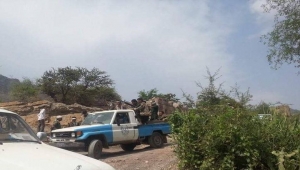 يُغذيها الحوثيون.. مقتل وإصابة 12 مسلحاً في مواجهات قبلية بمحافظة إب