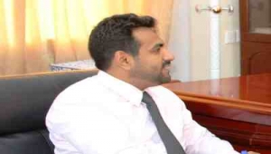 قوات تمولها الإمارات تقتحم منزل صحفي في المكلا وتقتاده إلى جهة مجهولة