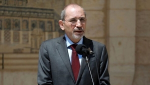 وزير الخارجية الأردني يدين العدوان الإسرائيلي على سوريا.. "تصعيد خطير"