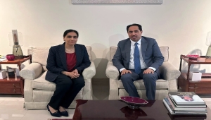 البكري يبحث مع السفيرة البريطانية دعم قطاع الشباب والرياضة