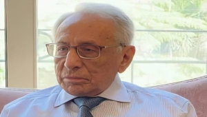وفاة رجل الأعمال اليمني أبو بكر بازرعة بعد عقود من العمل التجاري والخيري