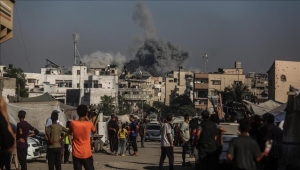 إسرائيل تقتل 21 فلسطينيا بغزة منذ فجر الاثنين بينهم 5 منتظري مساعدات