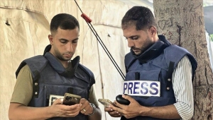 غزة.. استشهاد مراسلي الجزيرة أنس الشريف ومحمد قريقع في قصف إسرائيلي