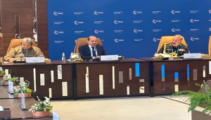 الحكومة اليمنية: البحر الأحمر تحول لساحة تهديد خطيرة بفعل الهجمات الحوثية