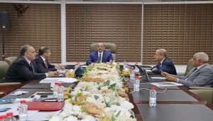 البنك المركزي يناقش الأوضاع المالية والاقتصادية ويشدد على تنفيذ مسار الإصلاحات الحكومية