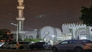 عدن.. إغلاق مسجد الشوكاني بعد توتر حول إمام المسجد الجديد