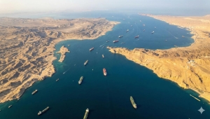 القيادة المركزية الامريكية تعلن بدء مهمة إزالة الألغام في مضيق هرمز