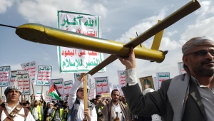 من الحذر إلى الانخراط المحسوب.. الحوثيون في اليمن يرسلون إشارات دعم لإيران دون انزلاق إلى تصعيد شامل