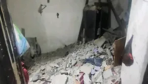 عدن.. وفاة مواطن وزوجته جراء انهيار منزلهما في التواهي
