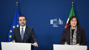 سوريا: ملتزمون بفصل القوات مع إسرائيل ونسعى لاستقرار مع لبنان