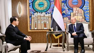 العليمي: أمن البحر الأحمر قضية دولية تمس الاقتصاد العالمي وتتطلب دعما لمؤسسات الدولة الشرعية