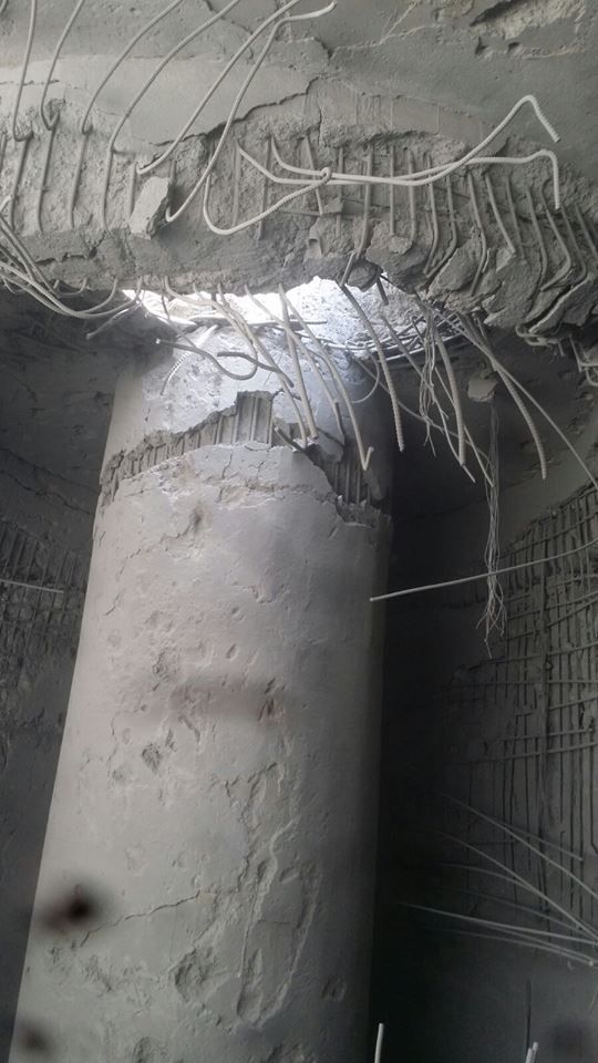 شاهد‬ صور لأحد أنفاق المخلوع صالح  في فج عطان ‫بصنعاء‬ بعد قصفه من قبل طيران ‫التحالف العربي