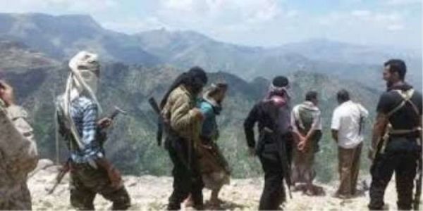 القبض على امرأة تقوم بالتجسس على مواقع الجيش والمقاومة لصالح الانقلابيين بمديرية الصلو