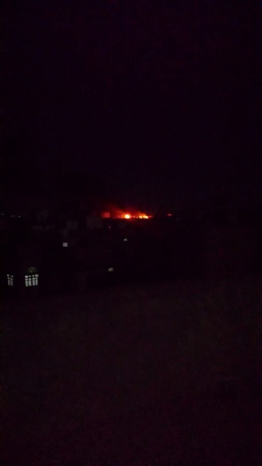 طيران التحالف يقصف معسكر الصيانة في العاصمة ومقتل قياديان حوثيان بغارات في جبهة نهم