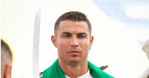 رونالدو يقترب من امتلاك ناد إسباني