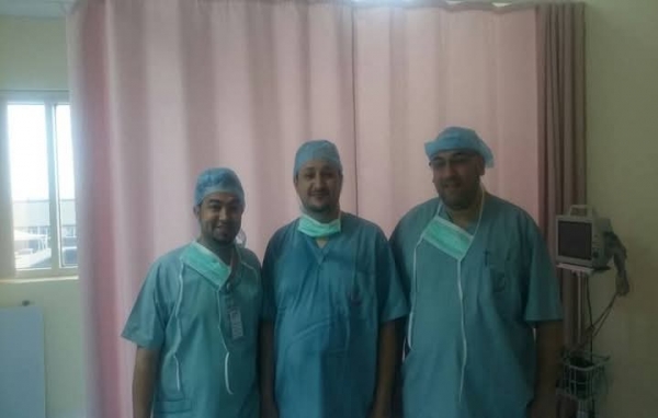 أطباء يمنيون في السعودية يناشدون الحكومة التدخل لتمديد الإقامة