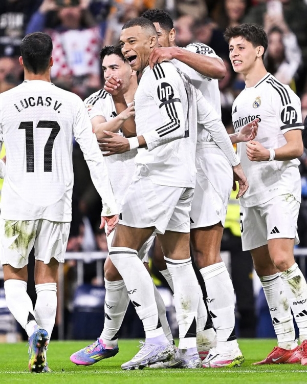 ريال مدريد يحقق فوزا صعبا ويواصل الضغط على برشلونة في الليغا