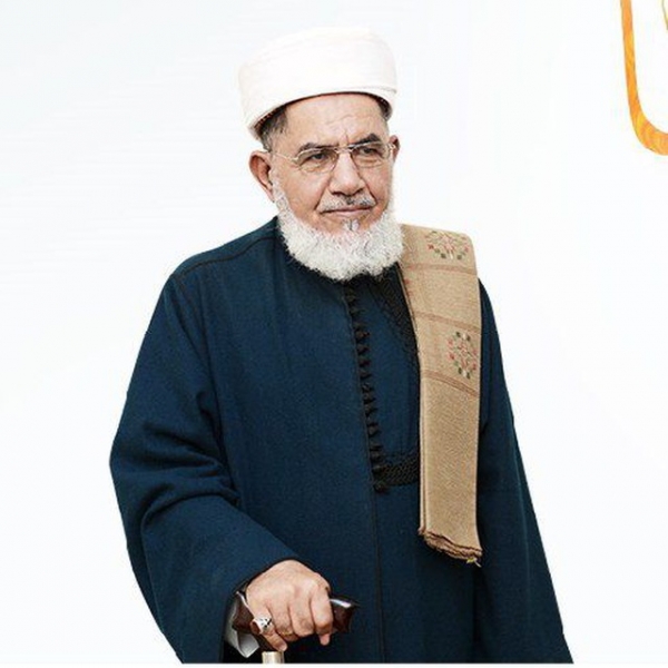 في مشهد مخالف لليمنيين.. المرجعية محمد عبدالعظيم الحوثي الإثنين أول أيام العيد وليس الأحد