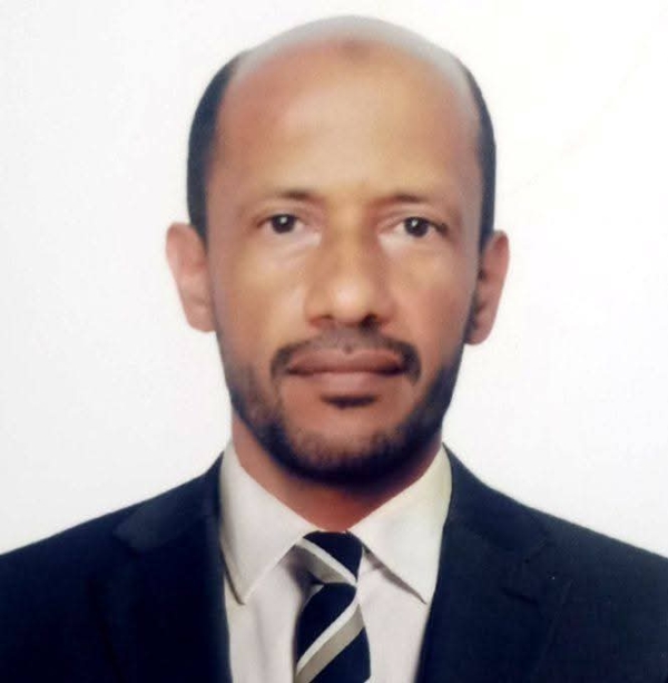 مأرب.. صحفي يمني يعلن استعداده لبيع إحدى كليتيه لسداد ديونه