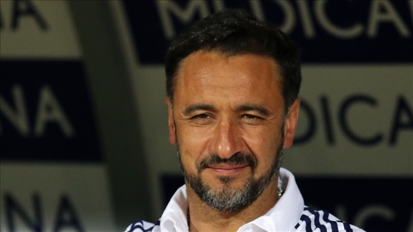 الأهلي المصري يتعاقد مع المدرب الإسباني خوسيه ريبيرو