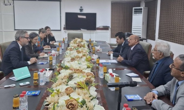 الاتحاد الأوروبي: سك الحوثيين عملة معدنية 