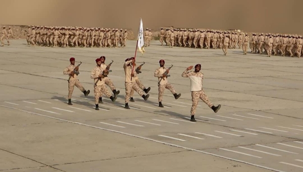 العمالقة تقيم عرضًا عسكريًّا لتخرج الدفعة الـ60 من منتسبيها