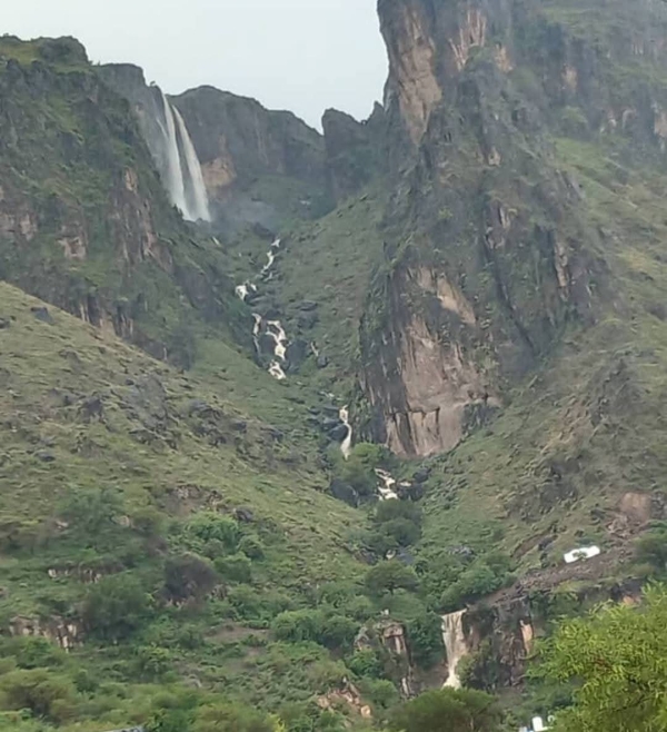 الأرصاد يتوقع هطول أمطار رعدية بعدد من المحافظات اليمنية