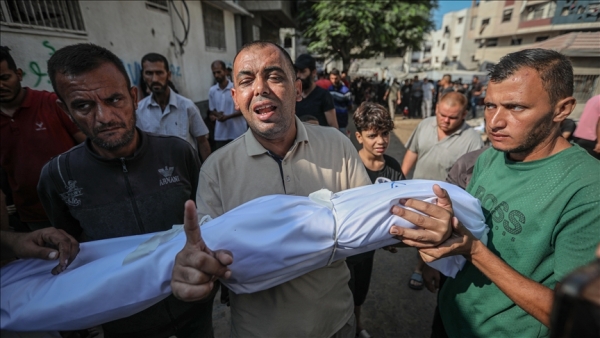 إسرائيل تقتل 31 فلسطينيا في قصف وإطلاق نار بغزة السبت