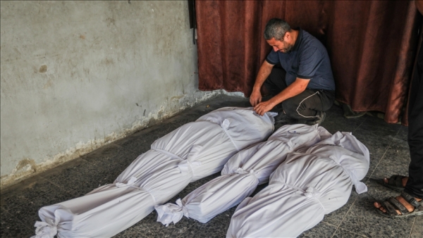 بينهم صحفي وأُم وأبناؤها الستة.. إسرائيل تقتل 58 فلسطينيا بغزة