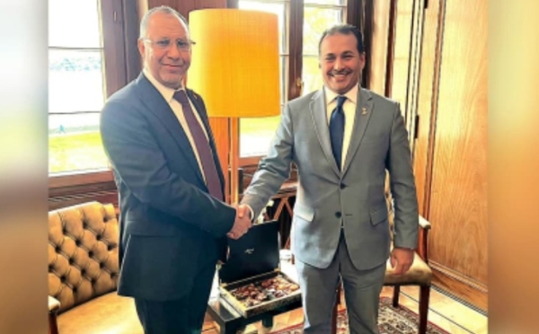 الوزير الأشول يبحث مع منظمة التجارة العالمية تفعيل عضوية اليمن وتعزيز حضورها في النظام التجاري الدولي