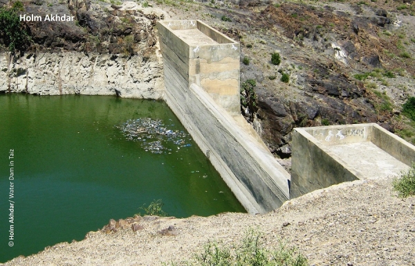 تعز.. وفاة ثلاث فتيات غرقا بأحد الحواجز المائية