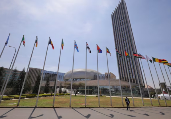 التنافس بين السعودية والإمارات يخيم على قمة الاتحاد الأفريقي