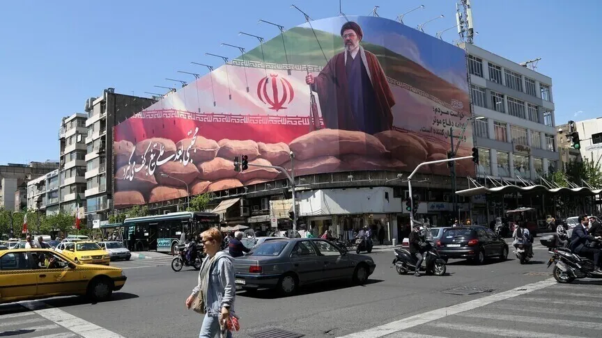 واشنطن تدعو مواطنيها لمغادرة إيران بعد فتح المجال الجوي