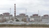 الطاقة الذرية: منشآت تابعة لمفاعل زاباروجيا الأوكراني تعرضت للقصف