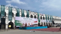 عناصر الانتقالي تهاجم متظاهرين في المكلا وتسيء للسعودية ورئيس مجلس القيادة
