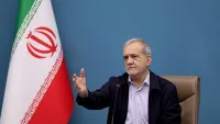 الرئيس الإيراني: مستعدون للحوار ولن نستسلم