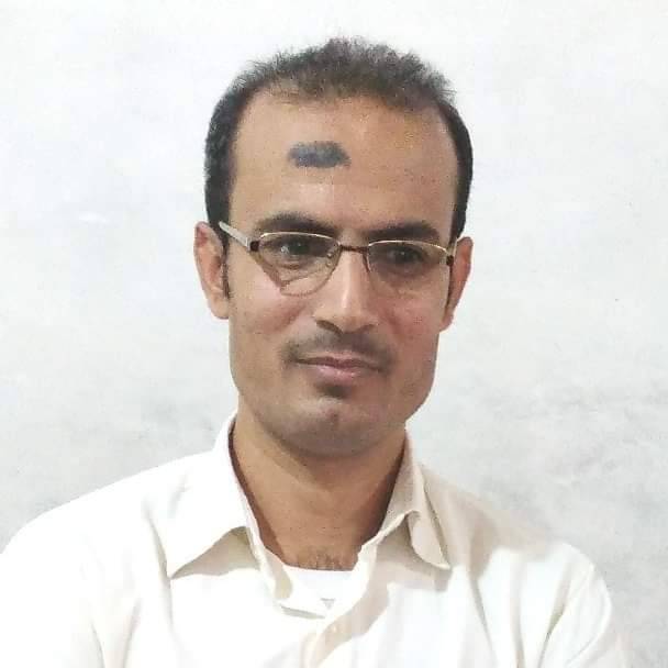 عبدالوهاب لاتينوس: سأفرُّ مِن وطنٍ يُلهب ظهرى بالسياط