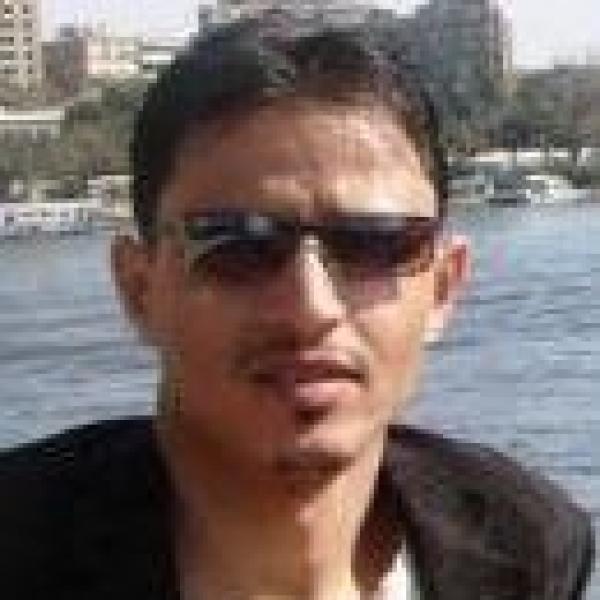 في اليمن كلمة التوحيد الجمهورية لا سواها